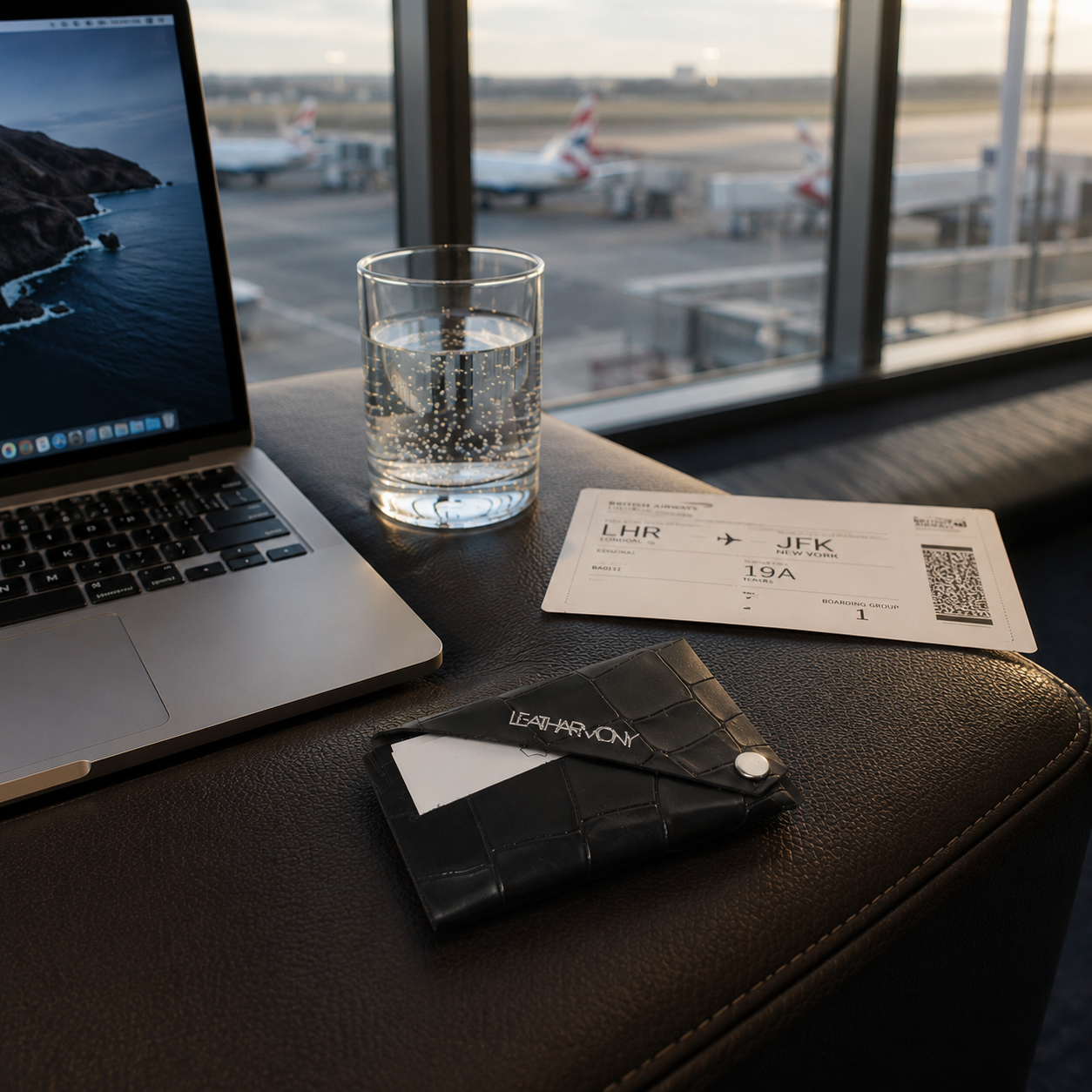 Facet Patent Card Holder