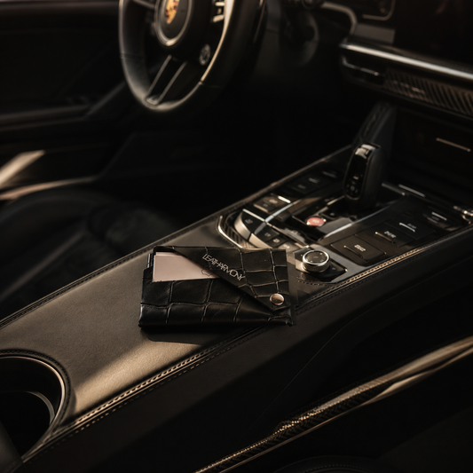 Facet Patent Card Holder