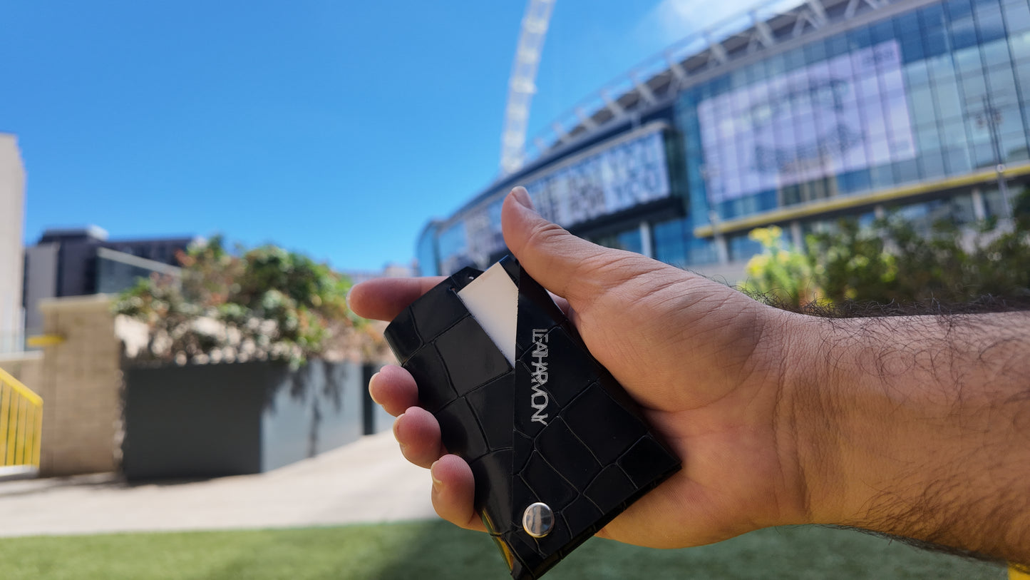 Facet Patent Card Holder