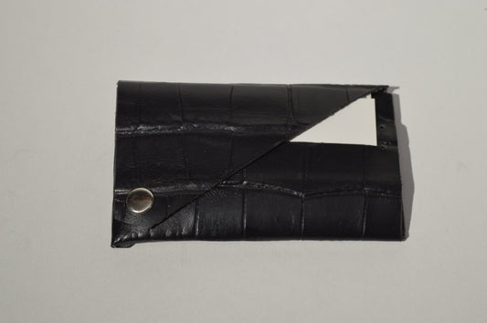 Croc card holder